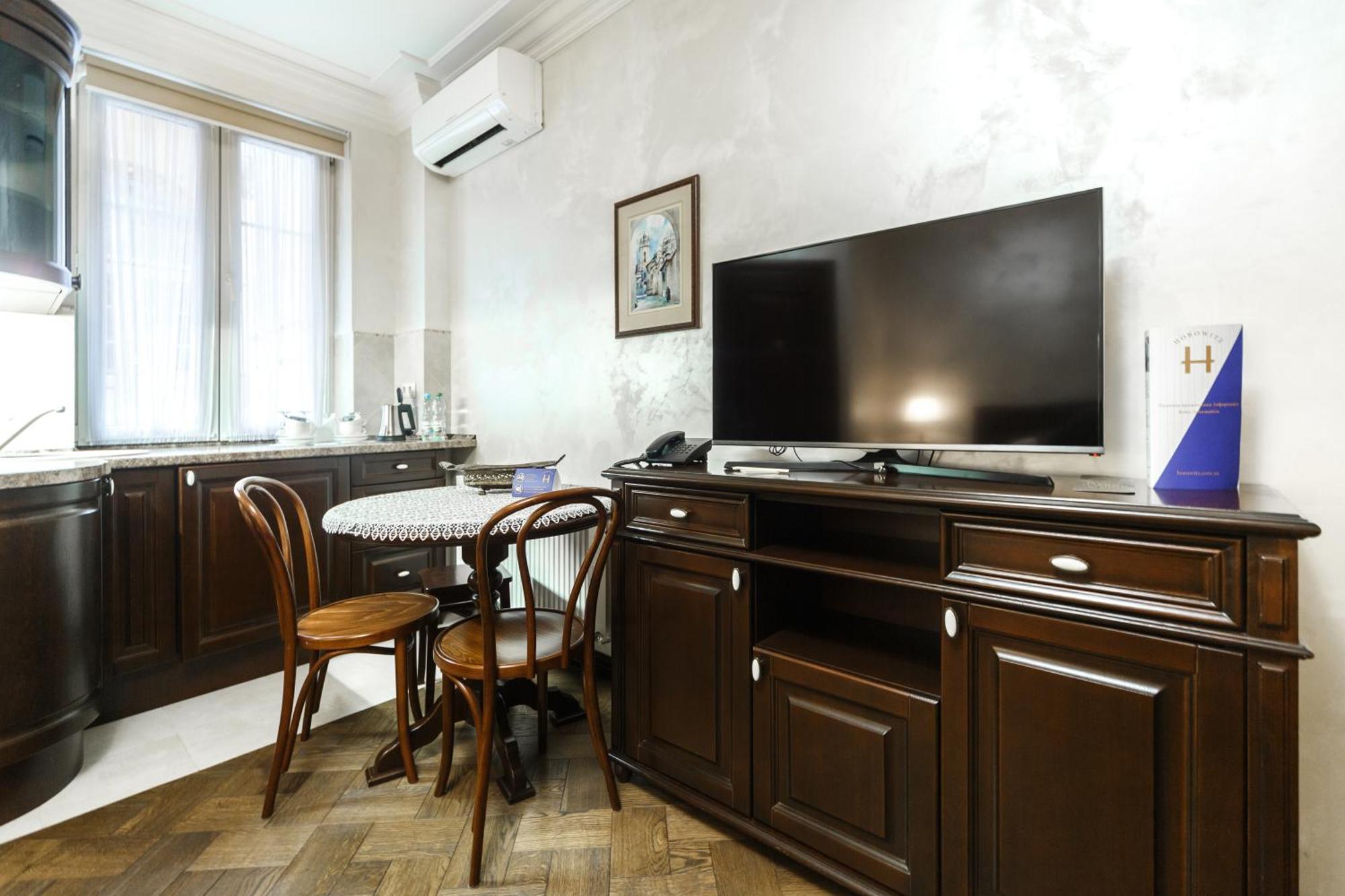 Apart-Hotel Horowitz Lviv Ruang foto