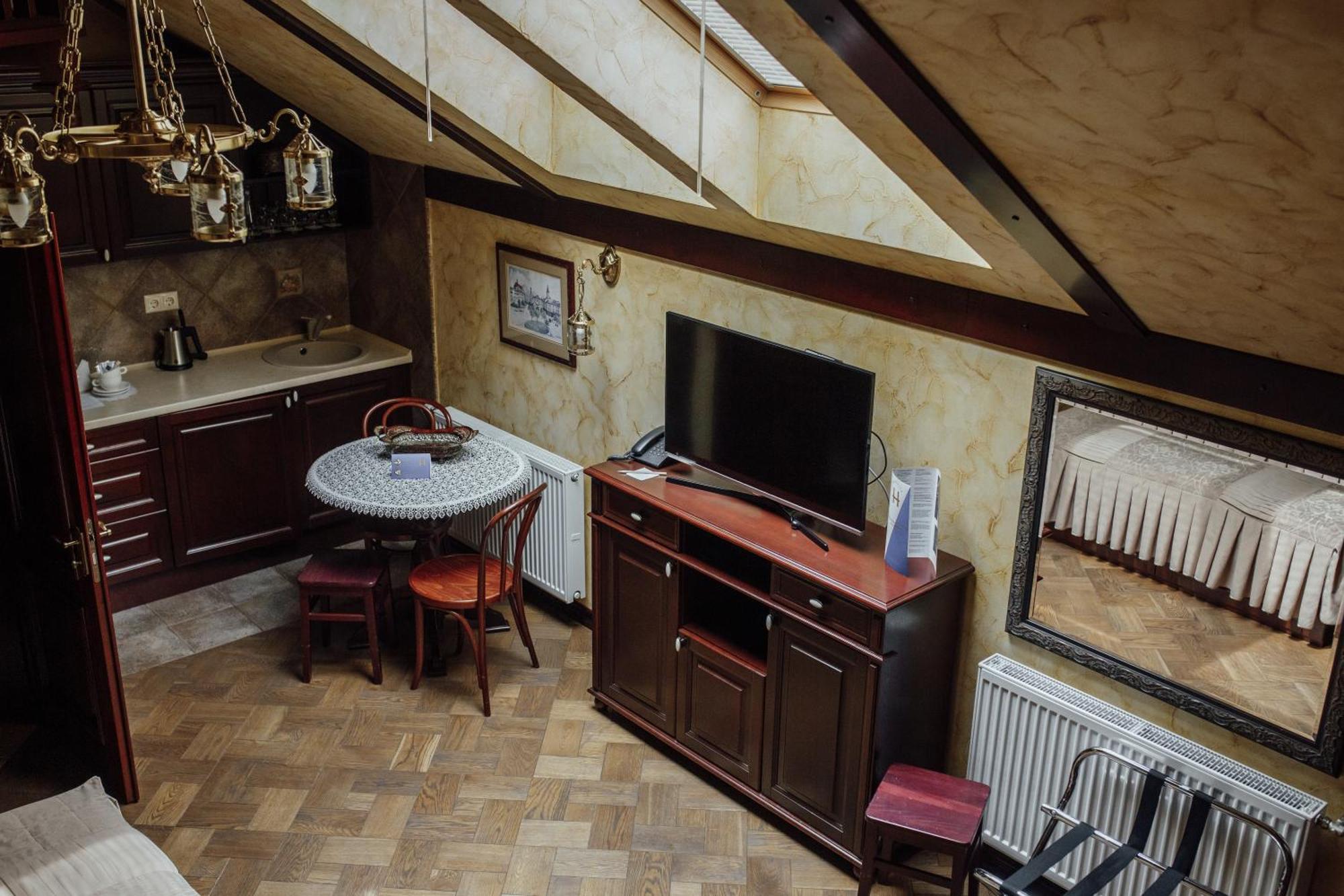 Apart-Hotel Horowitz Lviv Ruang foto